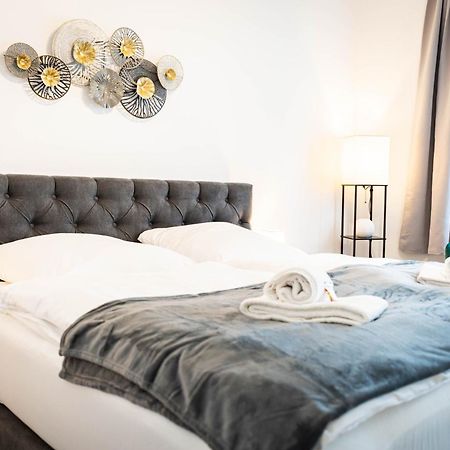 Apartmento Blue Magdeburg - Zentral - Wifi - Netflix Luaran gambar