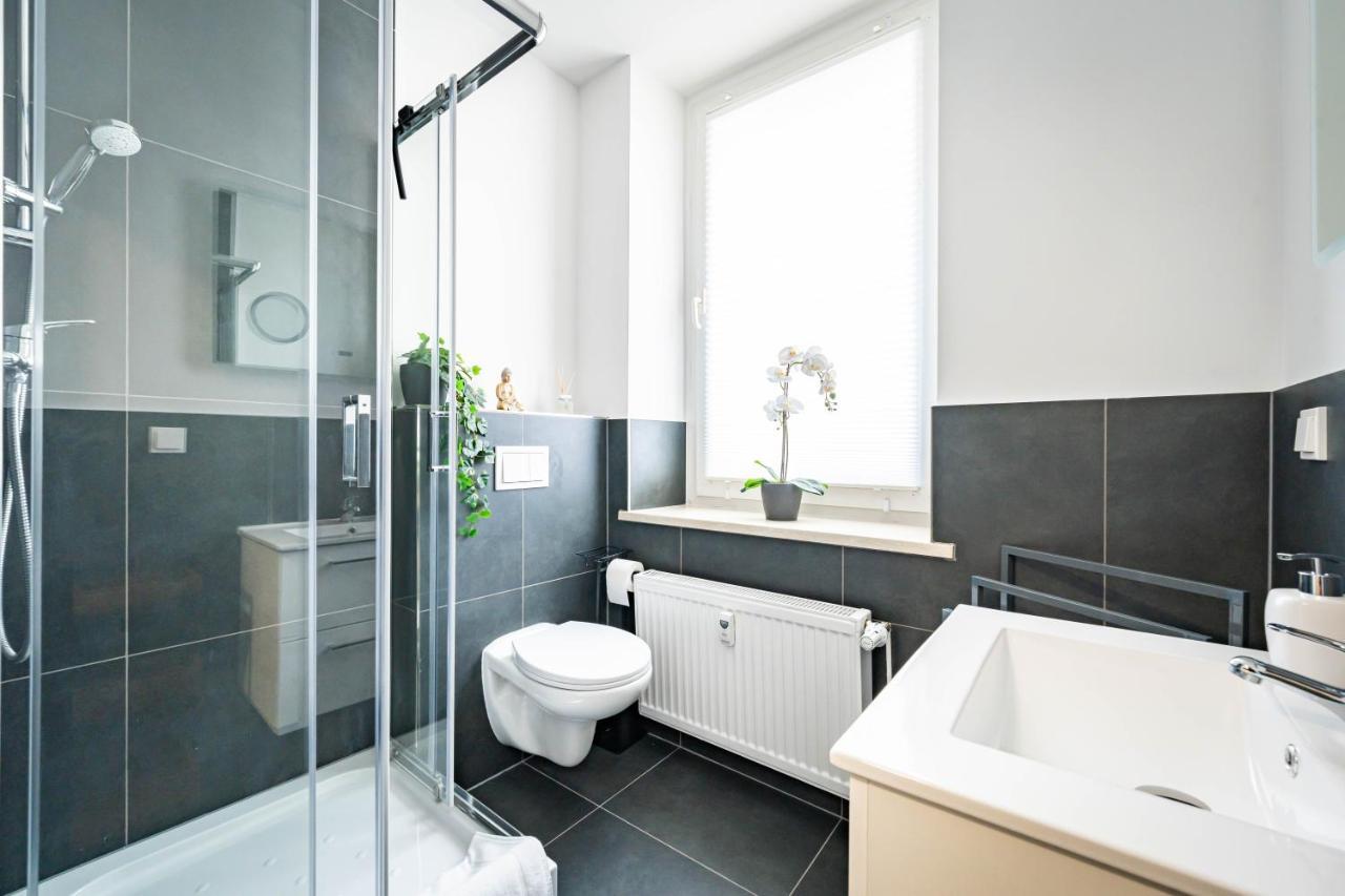 Apartmento Blue Magdeburg - Zentral - Wifi - Netflix Luaran gambar